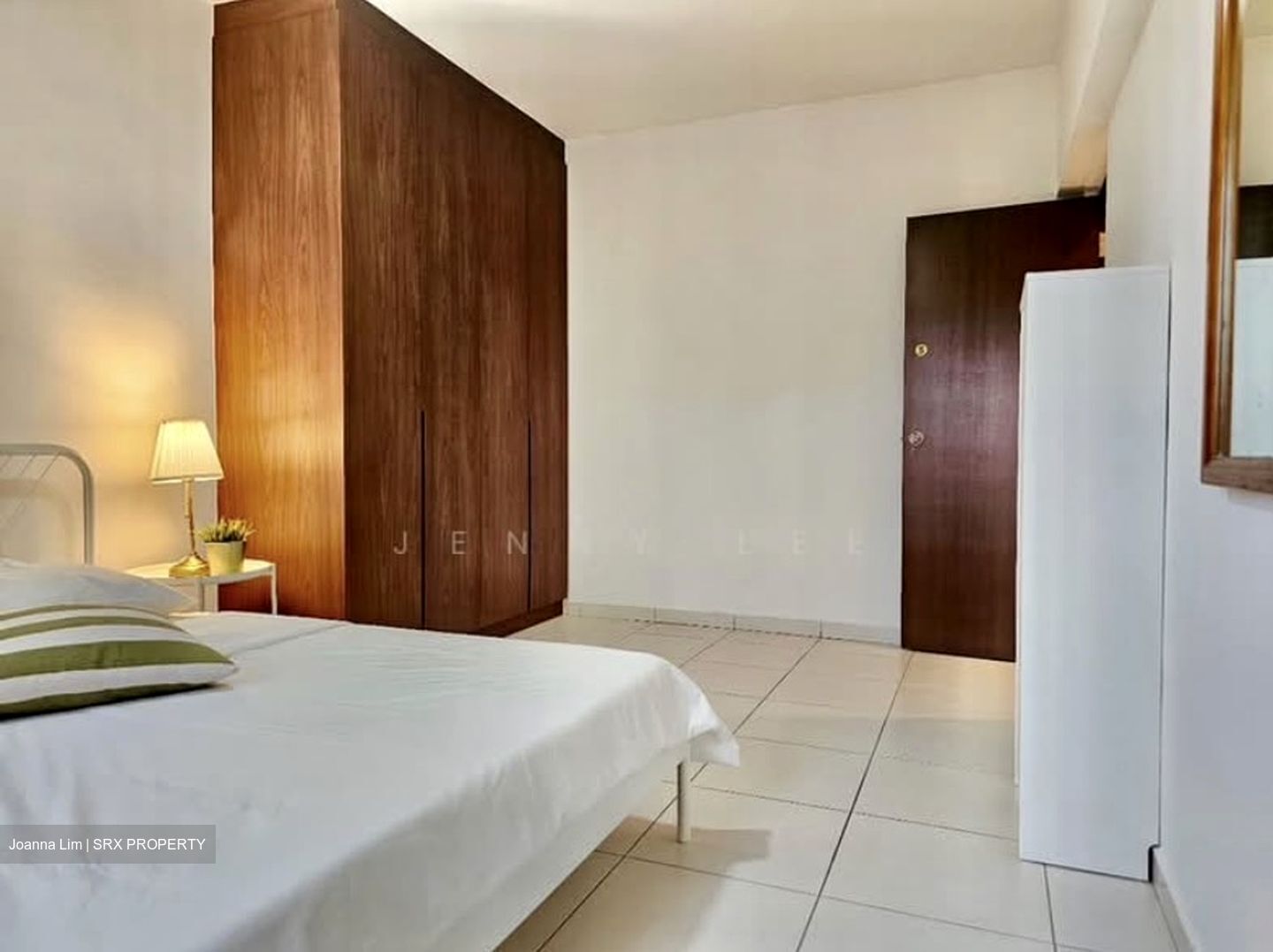Lakeview Estate (D20), Apartment #572165411